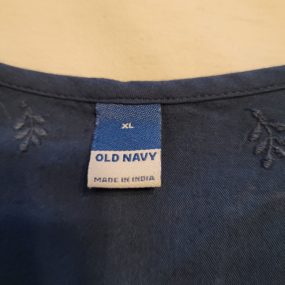 Old Navy XL Women's Blue Blouse - Picture 3 of 6